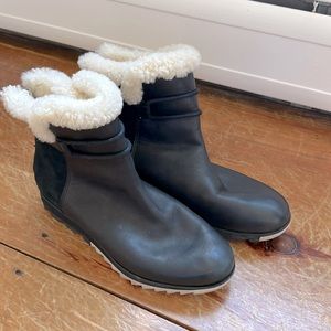 Sorel Harlow Cozy Boot